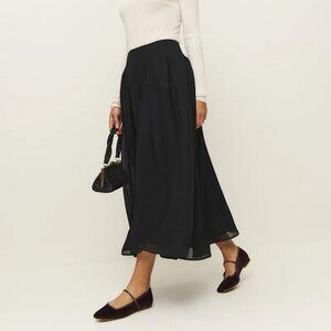 Reformation Gwen Skirt size 2
